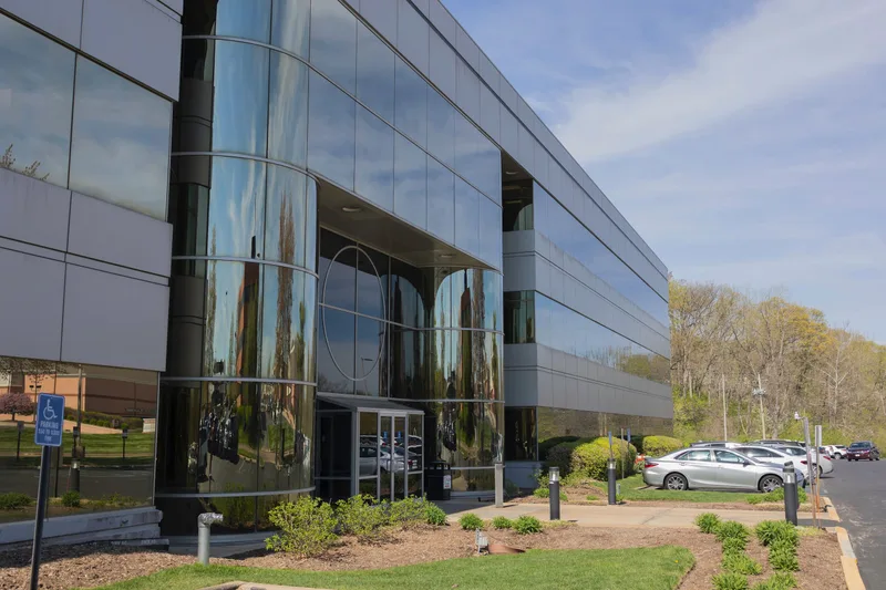 Exterior of the Smart Age STL office building on Baxter Road in Chesterfield, MO